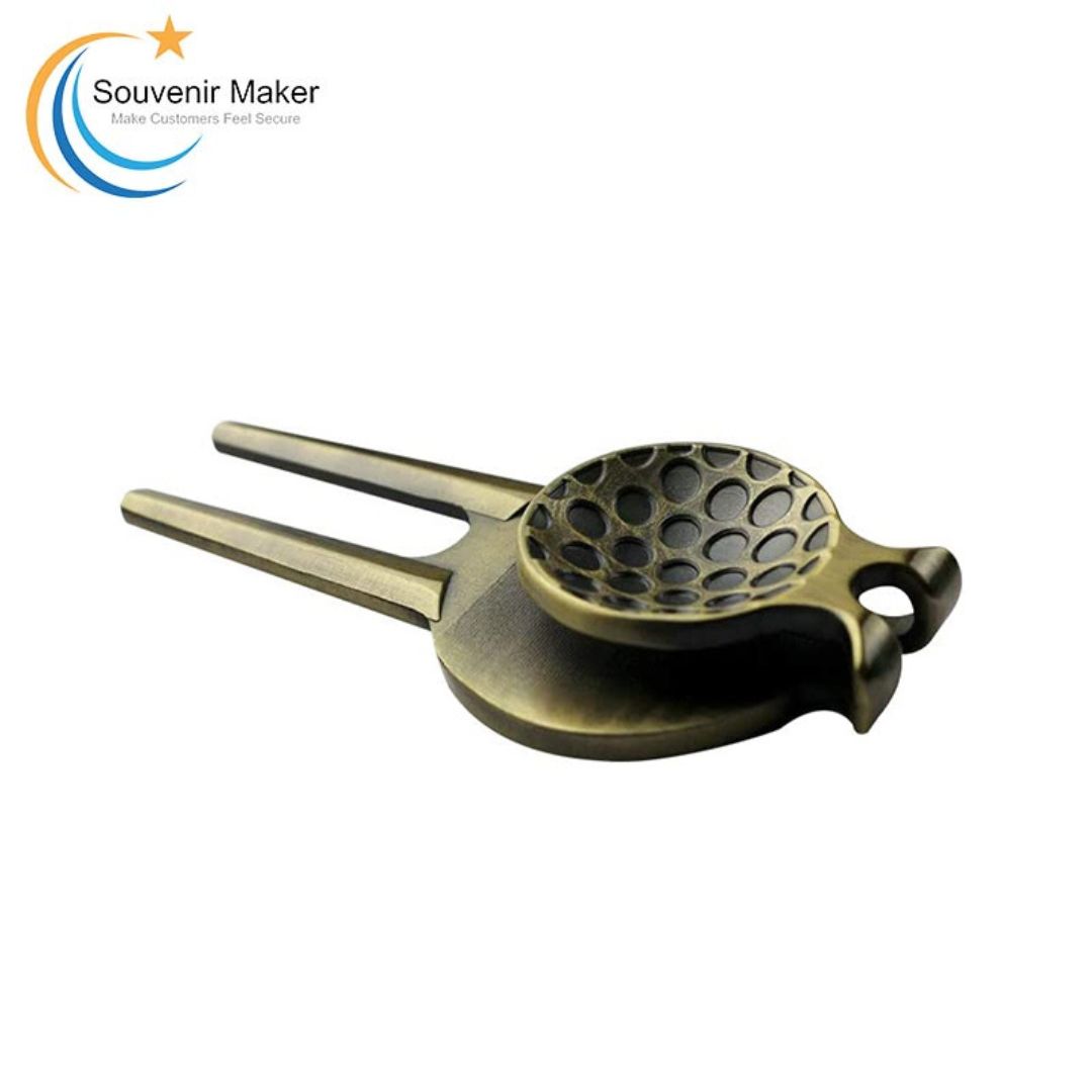 Custom Skull Golf Divot Tool